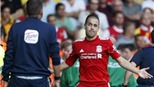 Joe Cole bị treo giò 3 trận